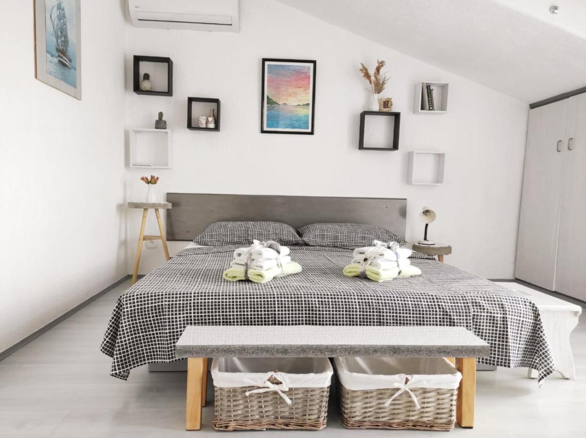 Apartmani Mlaja Търпан Екстериор снимка